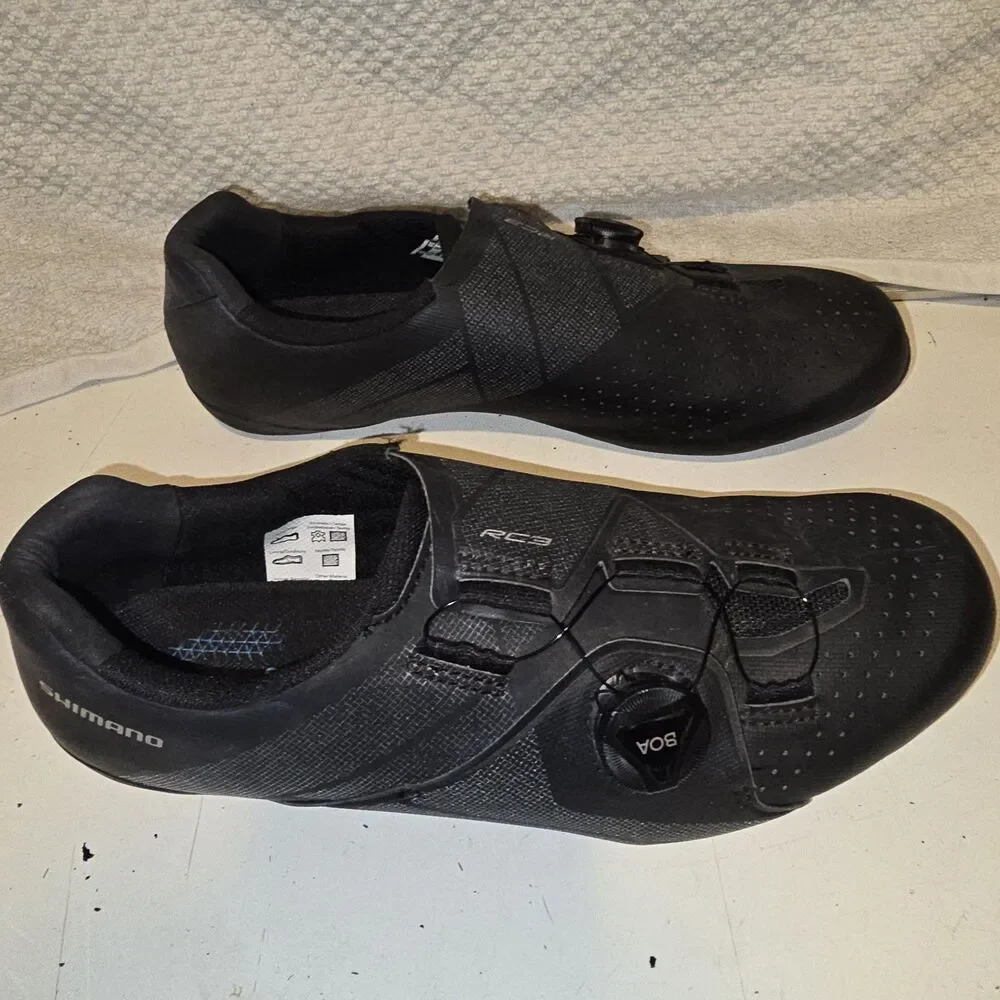 Shimano RC3 Men's Road Cycling Shoes Black EU 43 BOA Closure 3-Bolt Cleat
